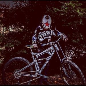 Meet your Posher, Jonny